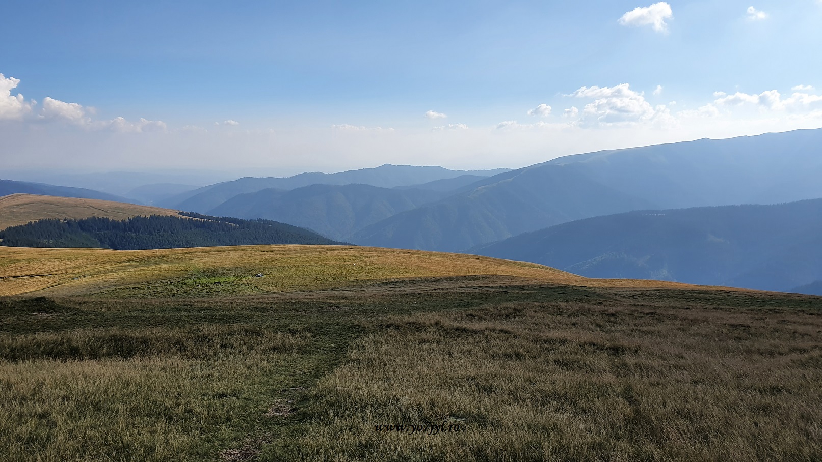 Drumeție în Masivul Iezer-Păpușa
