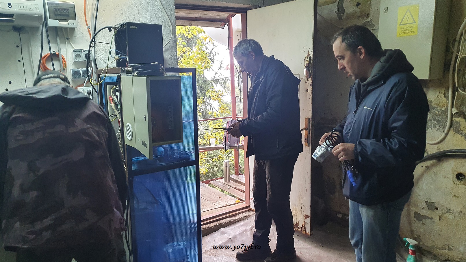Instalare repetor RoLink în Masivul Cozia