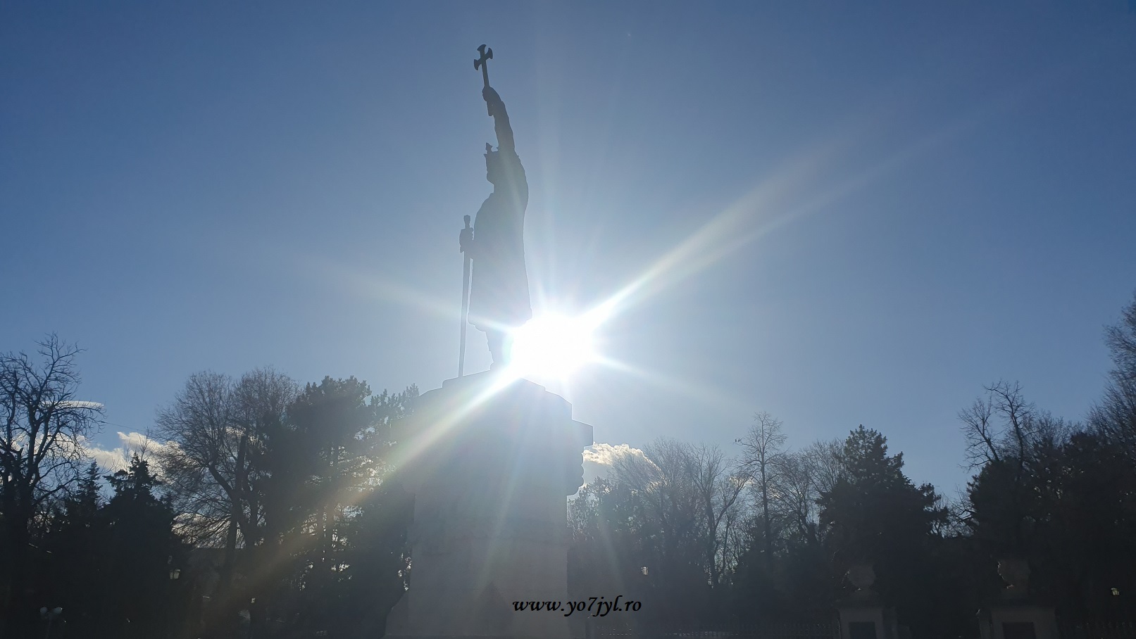 Prin Moldova din stânga Prutului