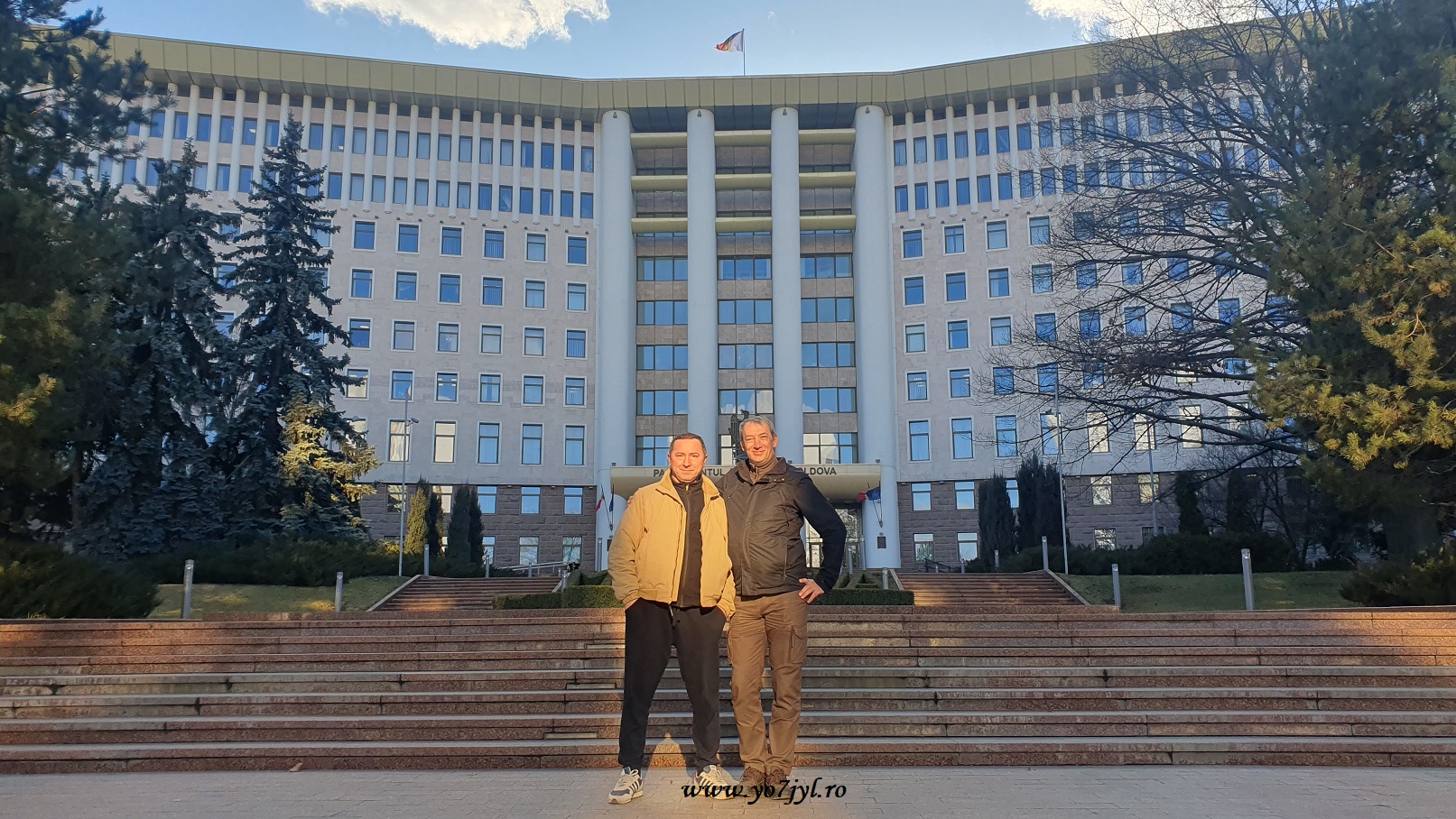 Prin Moldova din stânga Prutului