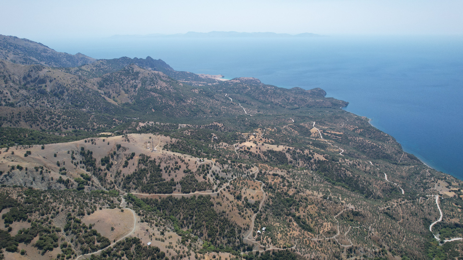 Insula Samothraki – O piramidă vulcanică din Marea Egee