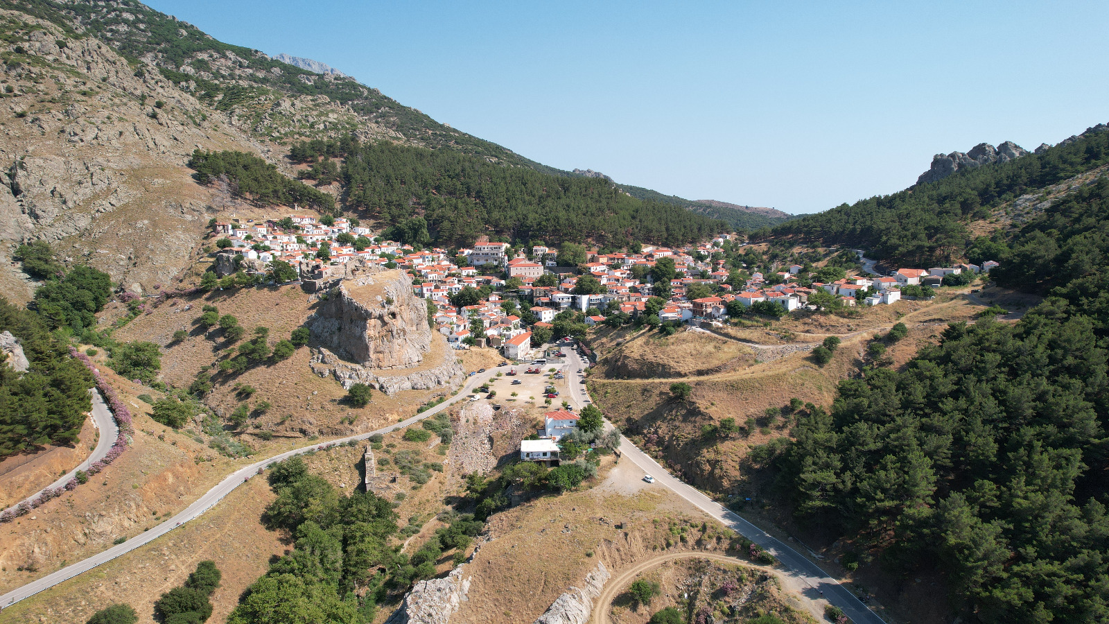 Insula Samothraki – O piramidă vulcanică din Marea Egee