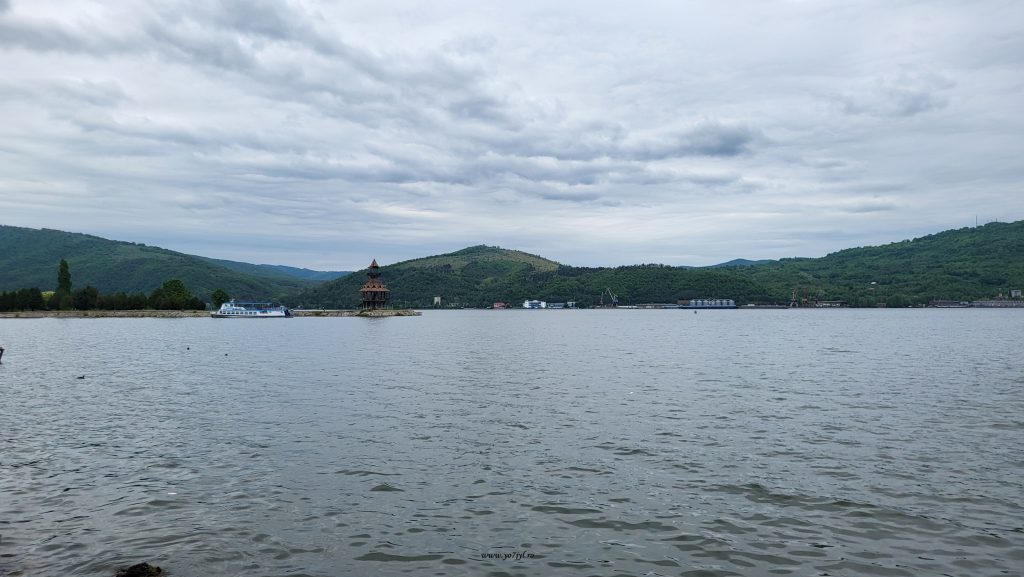 Prin pădurile de pe Valea Cernei - Băile Herculane
