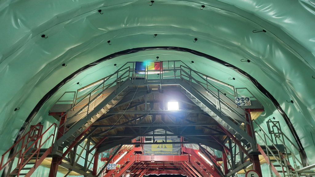 Ziua Porților deschise la Tunelul Tigveni - Luminița de la capătul unei autostrăzi - UPDATE