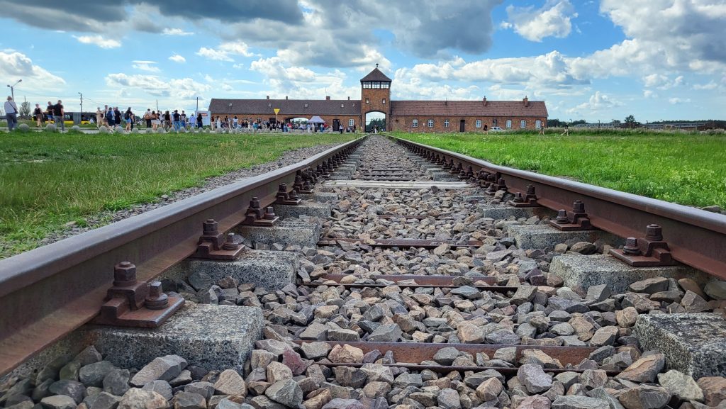 O zi la Auschwitz
